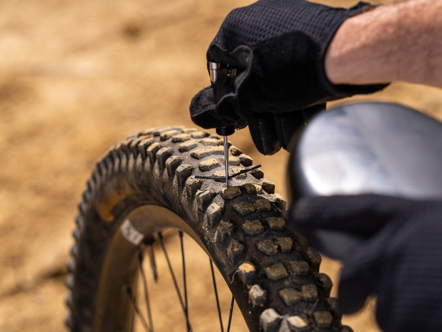Barmate chain&tire plug tool I Your Essential MTB Multitool